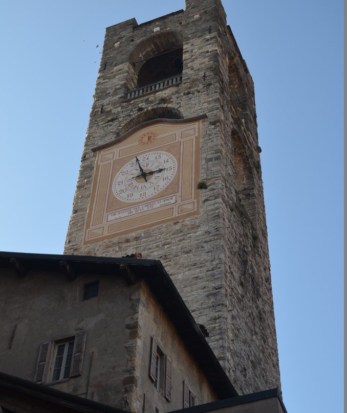 Piazza Vecchia景点图片
