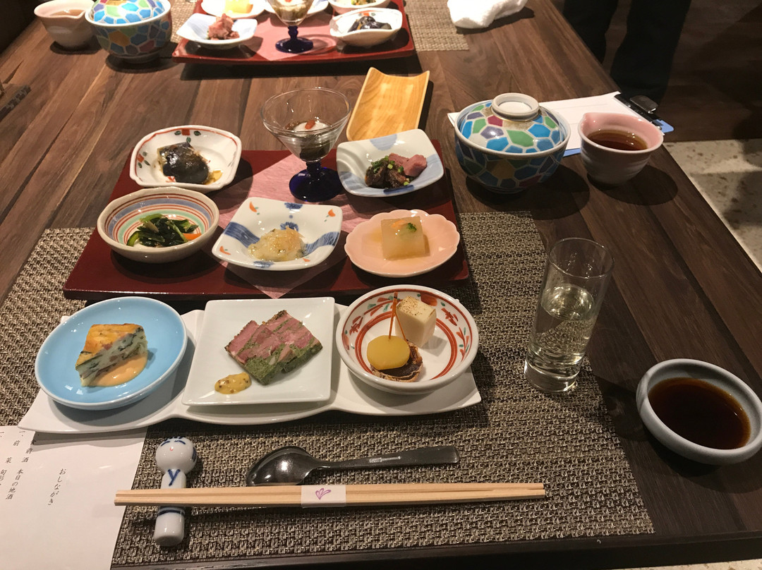 鸣子观光酒店主图