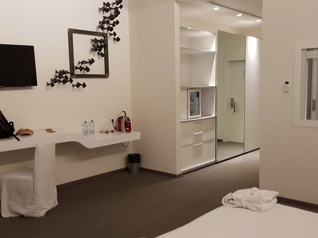 Miramar Hotel Resort & Spa主图