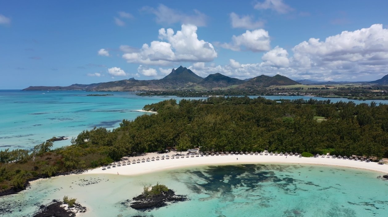 Bubble Lodge Ile aux Cerfs-泳池