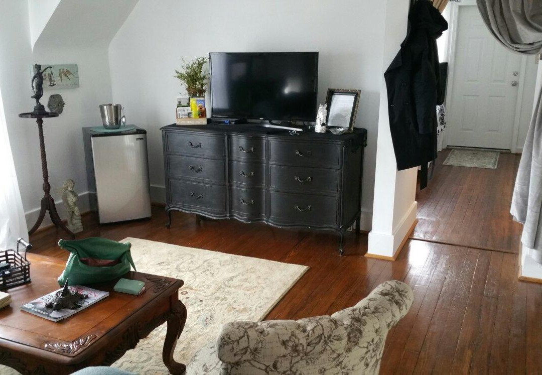 Fairway旅游景点-The Myriad House