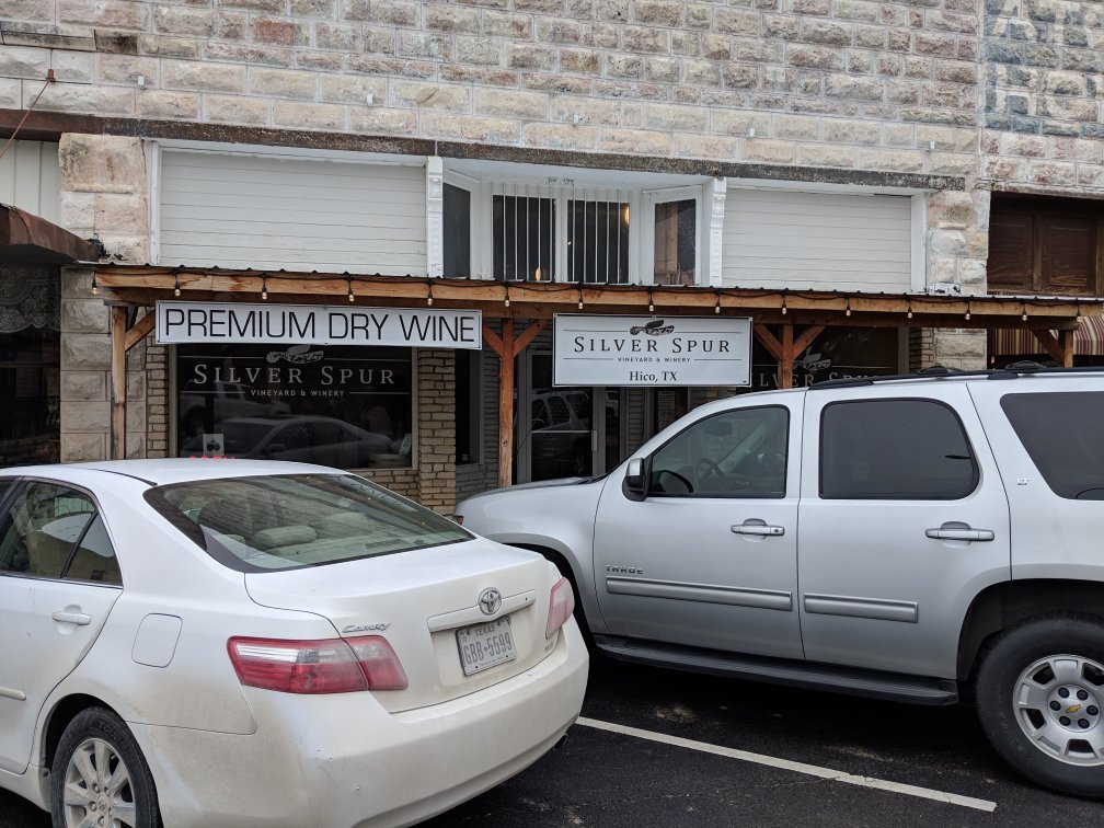 Carlton旅游景点-Silver Spur Winery