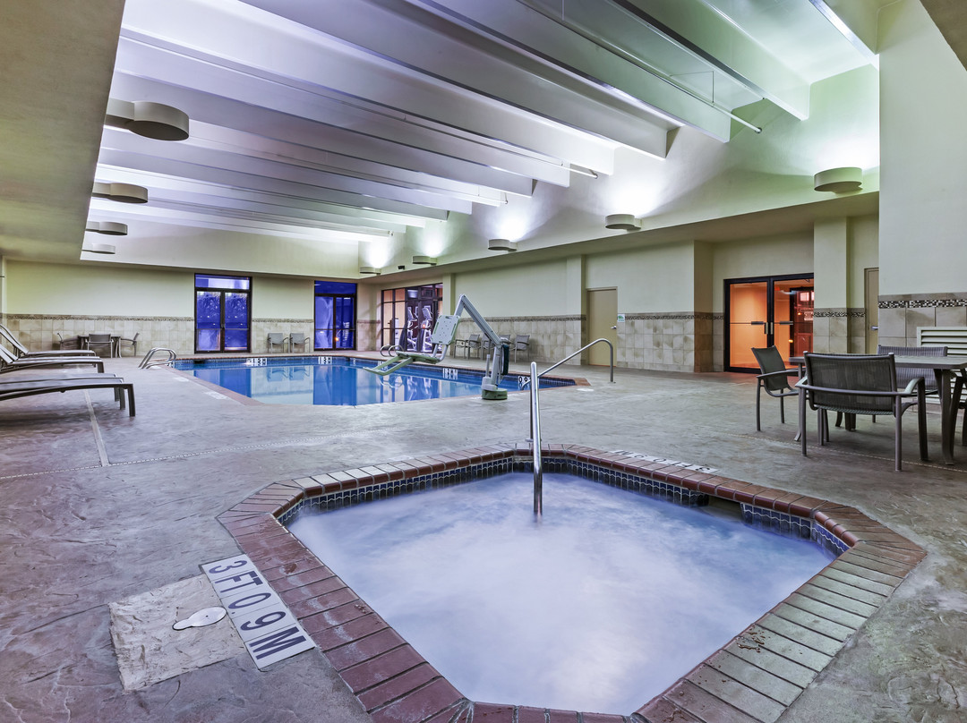 Holiday Inn Springdale/fayetteville Area By IHG主图