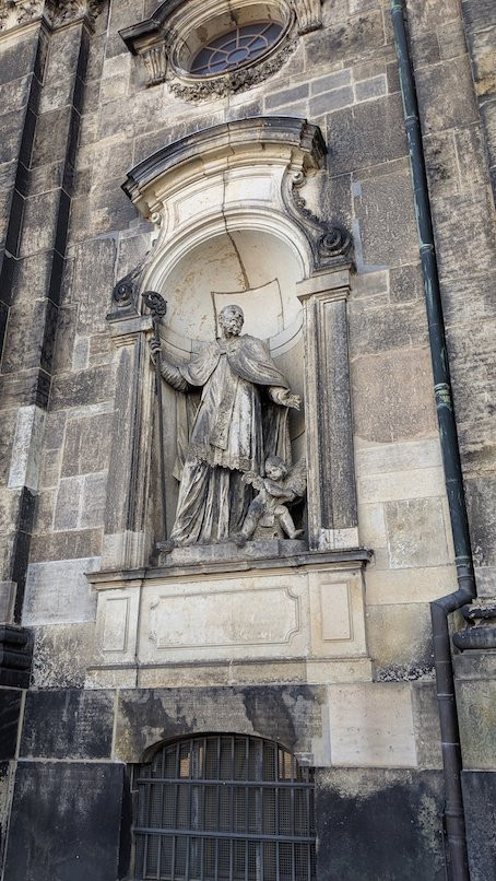 Katholische Hofkirche景点图片