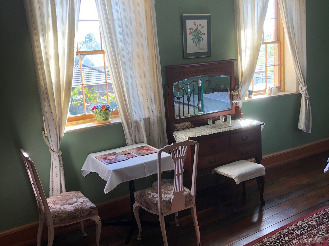 The Old Victoria主图