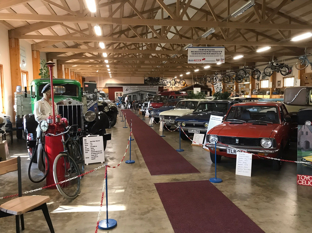 The Car Museum of Vehoniemi (Vehoniemen automuseo)景点图片