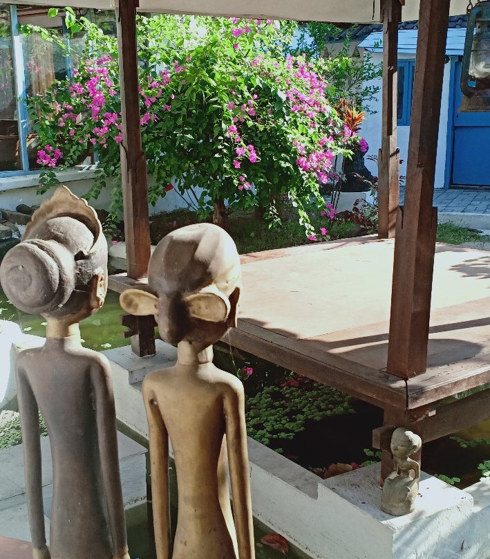 拉卡萨客栈主图