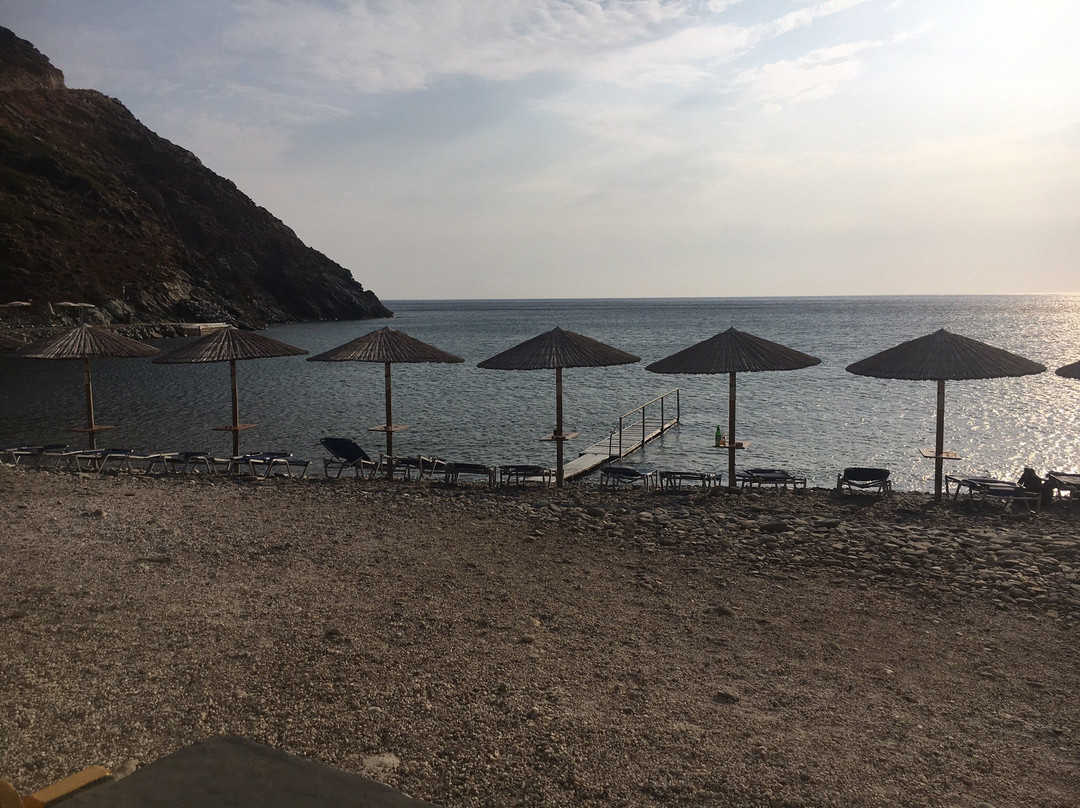 Vroulidia Beach景点图片