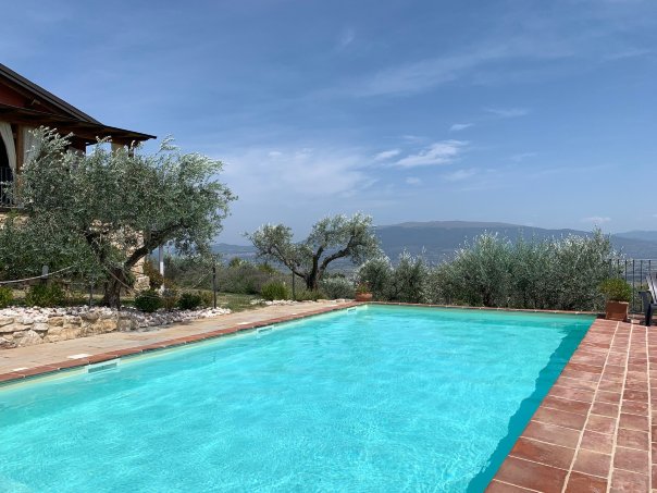 Agriturismo La Casetta di Chiara-泳池