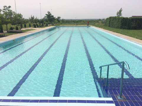 Mihaieni旅游攻略图片