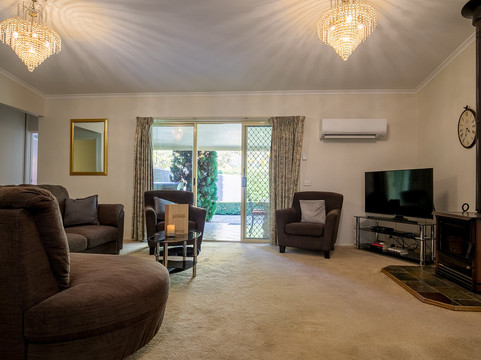 桦树别墅酒店 - 银桦主图