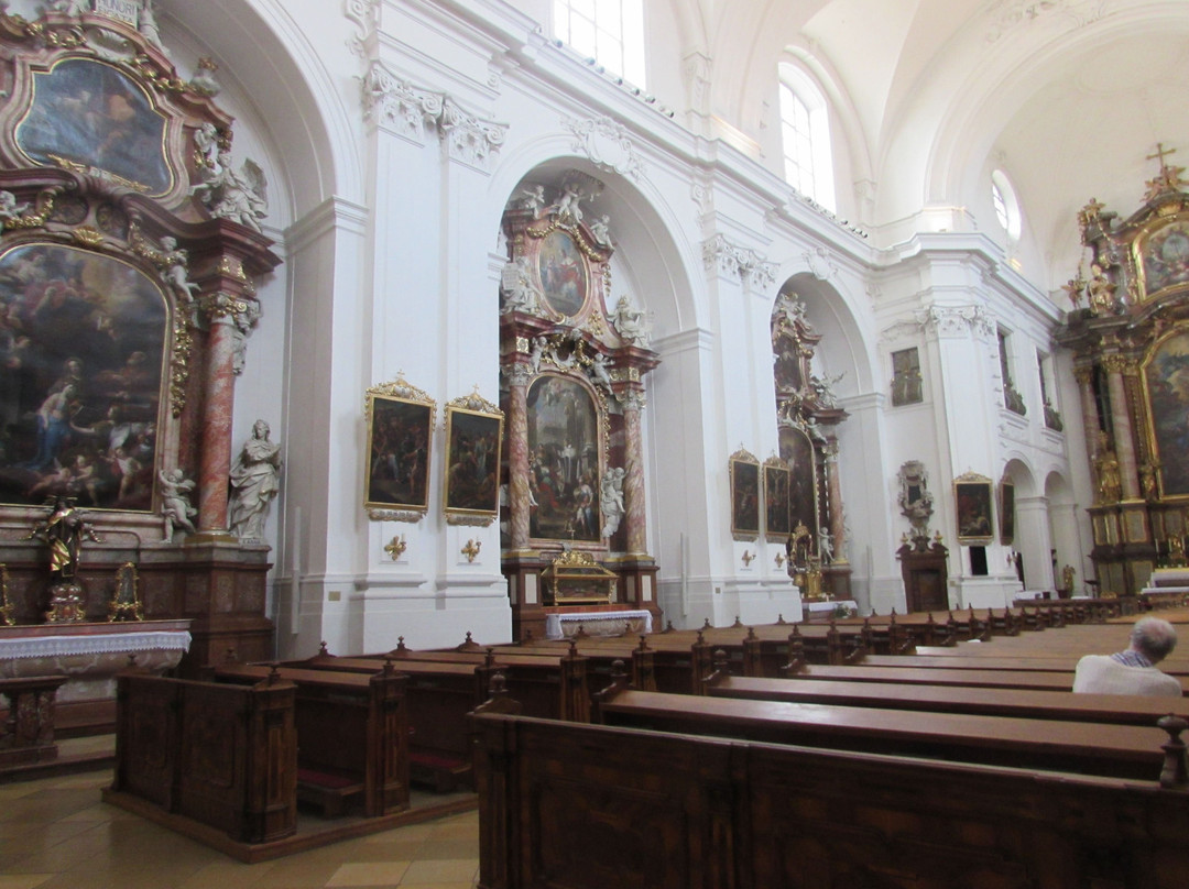 Karmelitenkirche-林兹必去景点