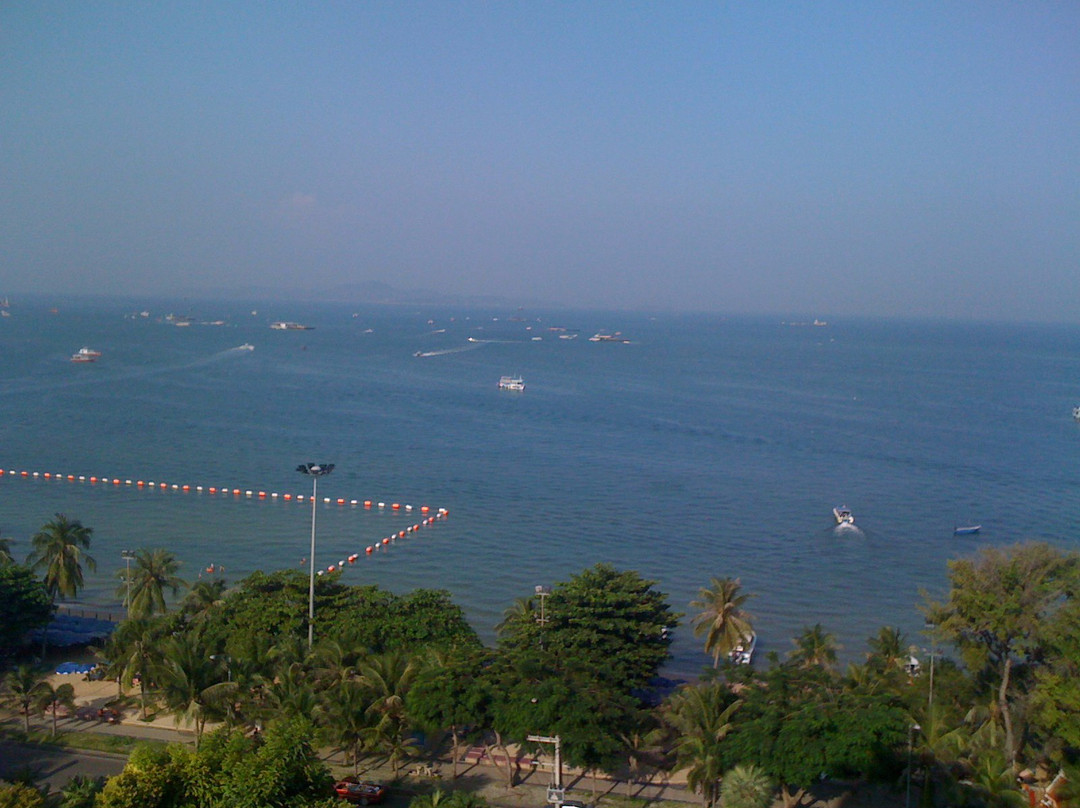 芭堤雅发现海滩酒店主图