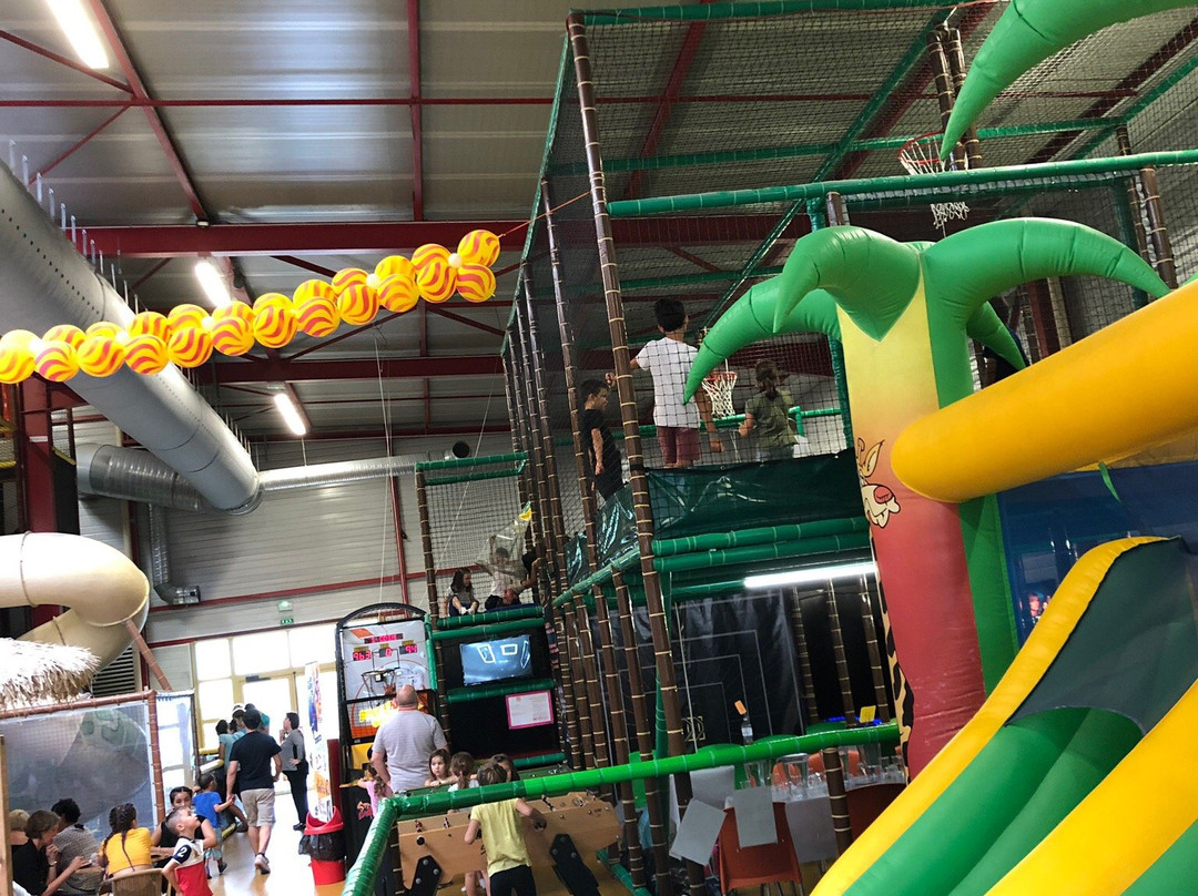 City Zebres-La Roche-sur-Yon必去景点