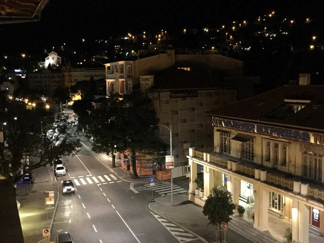 米尔拉尼基酒店主图