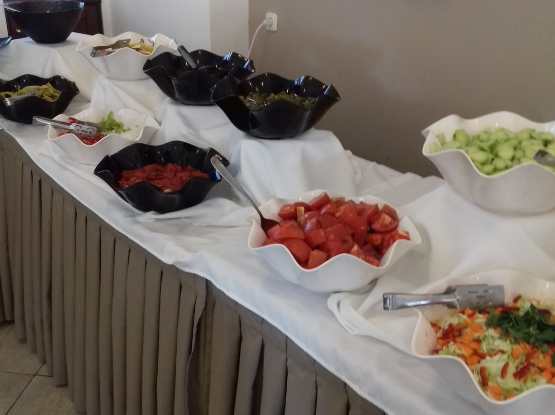 莉莉安乡村酒店主图