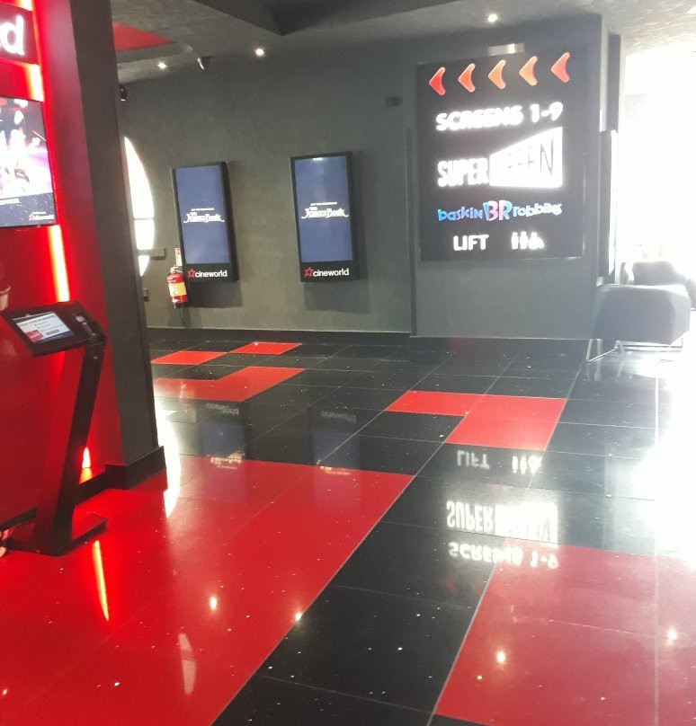 Cineworld-索利哈尔必去景点