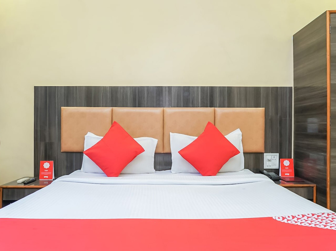 OYO 9064 Hotel Royal Park主图