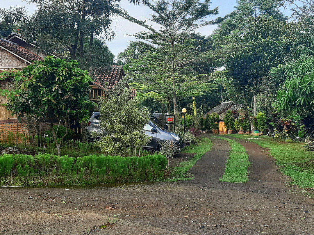 De'Pes Villa, Resto & Offroad Land主图