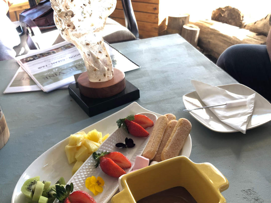 Rustic Vine Cheese & Wine Restaurant