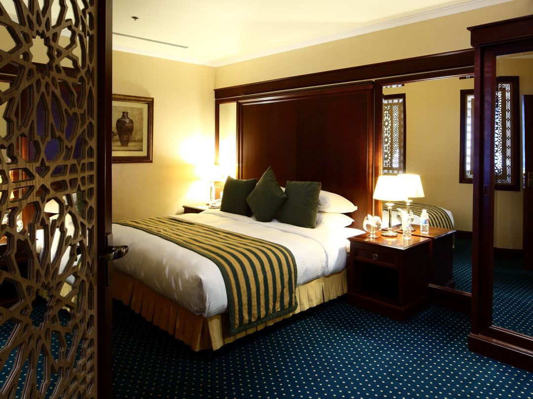 阿哈萨洲际酒店主图