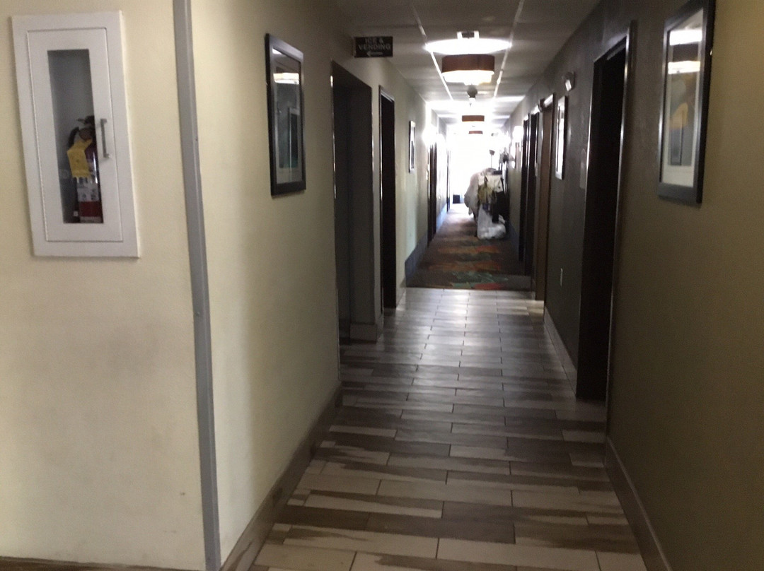 Baymont by Wyndham Elizabeth City主图