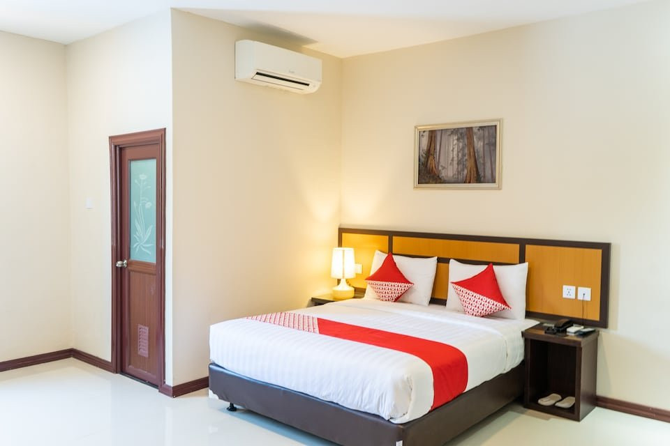 OYO 533 Hokkie Hotel Punggur Batam主图