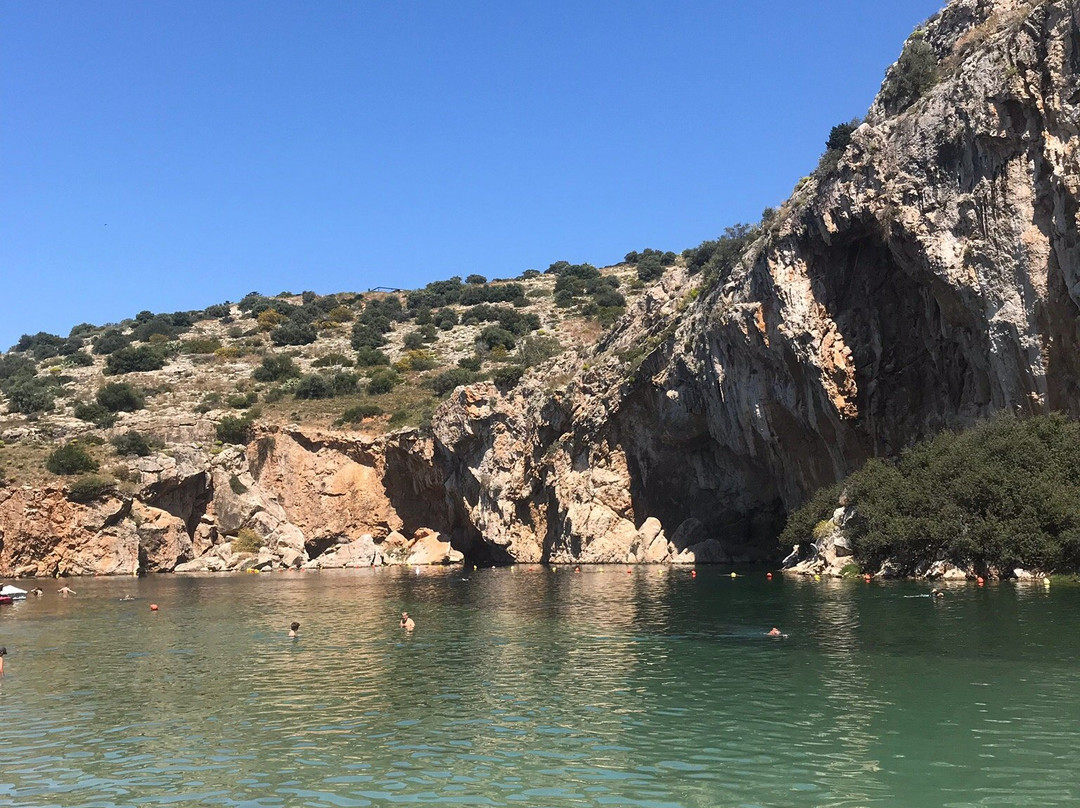 Lake Vouliagmeni景点图片