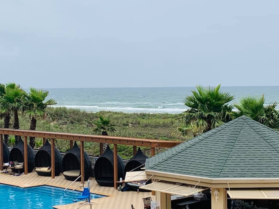 南帕治岛希尔顿花园酒店主图