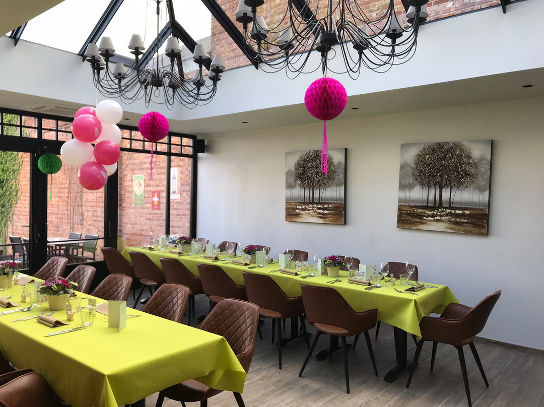 Uitbergen餐馆和美食-De Plaetse