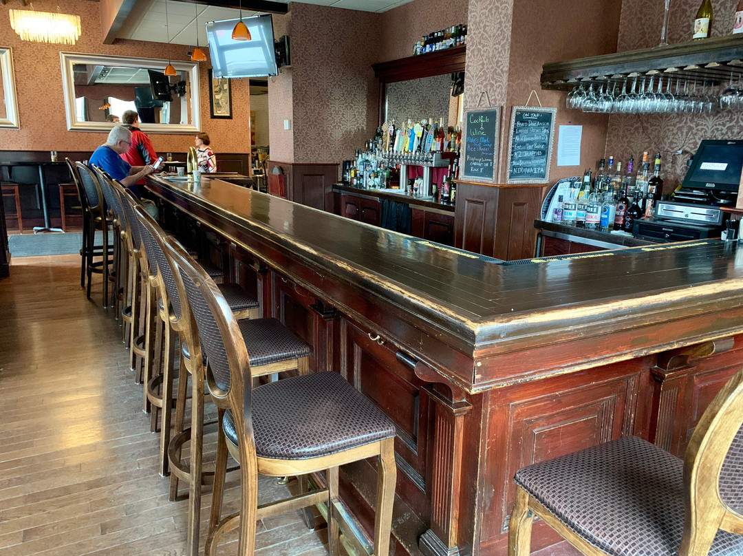 古尔德酒店主图