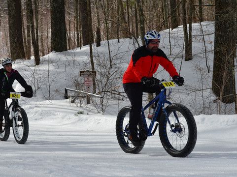 Hayward Lakes Visitors and Convention Bureau-海沃德必去景点
