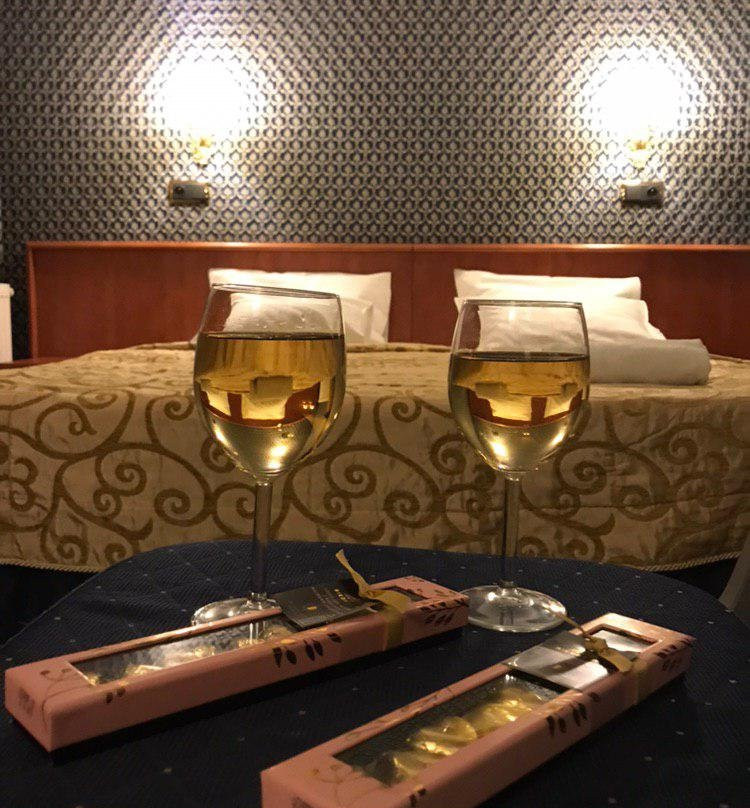 Royal Hotel主图