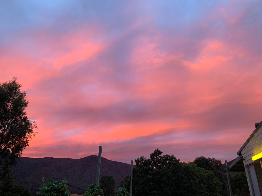 Talbingo Country Club & Motel主图