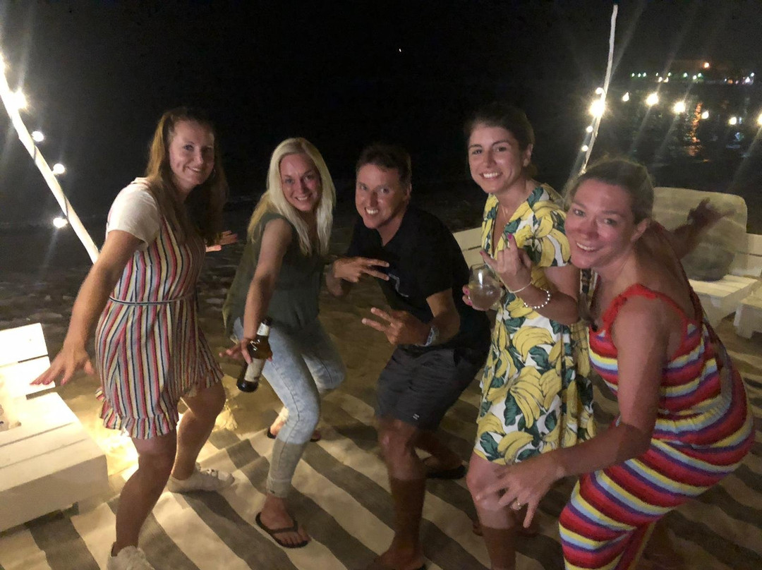 Burkie Surf School-基督城必去景点