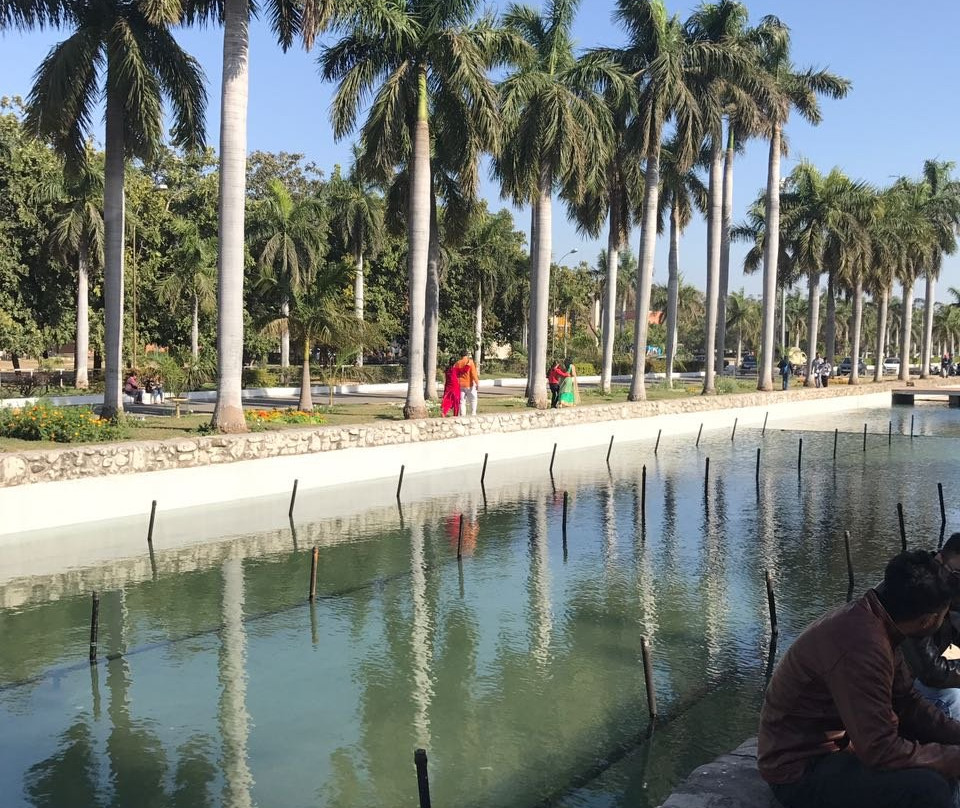 Panjab University-昌迪加必去景点