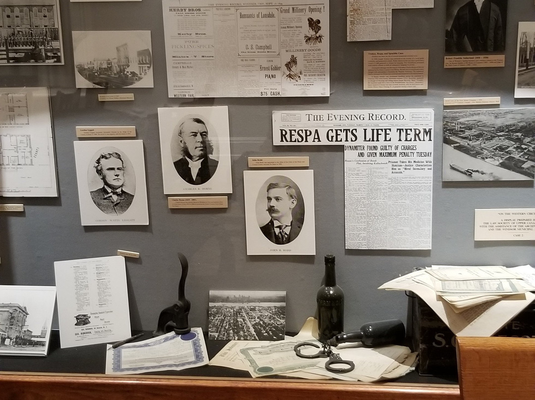 Mackenzie Hall-温莎堡必去景点