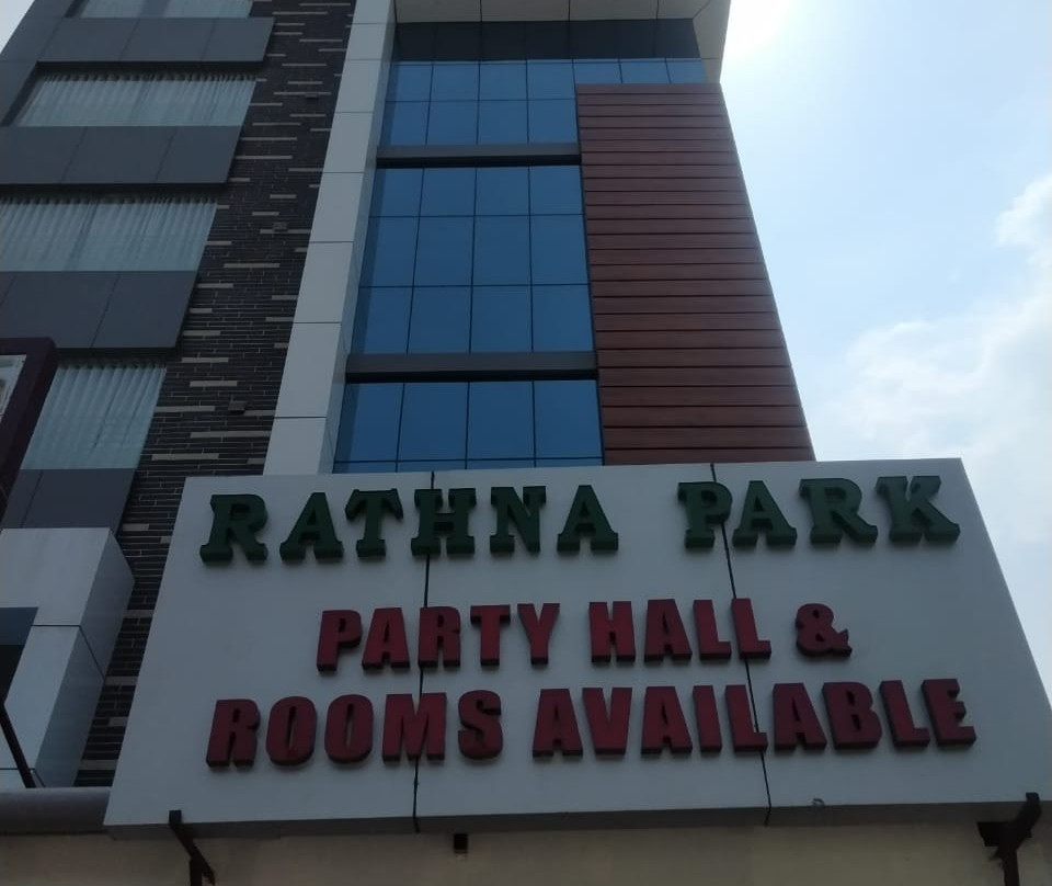 Hotel Rathna Park主图