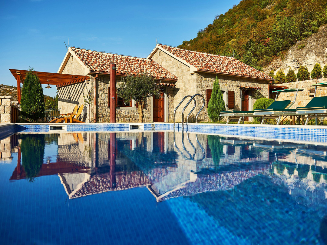 Eco Resort Cermeniza主图