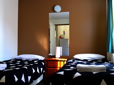 Executive Hideaway Motel主图