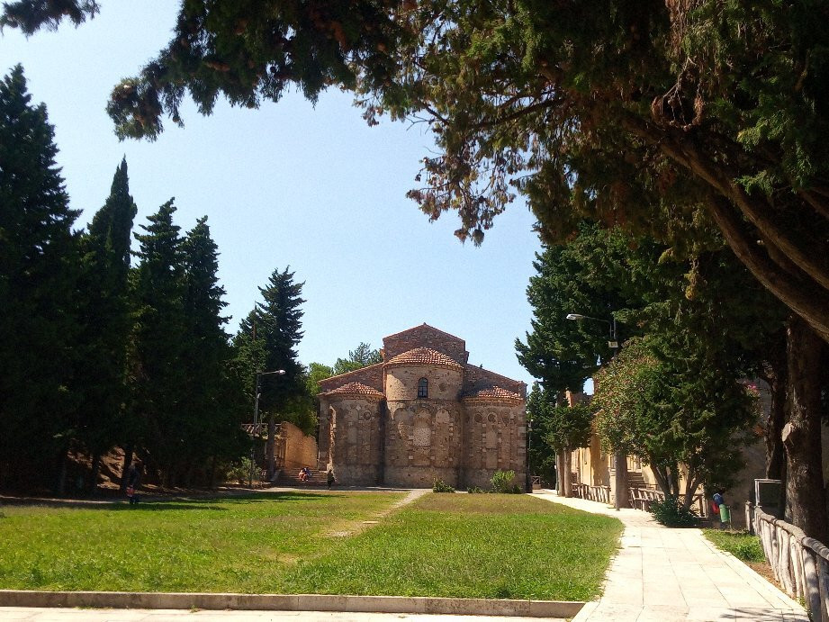 Monastero Santa Maria del Patire景点图片