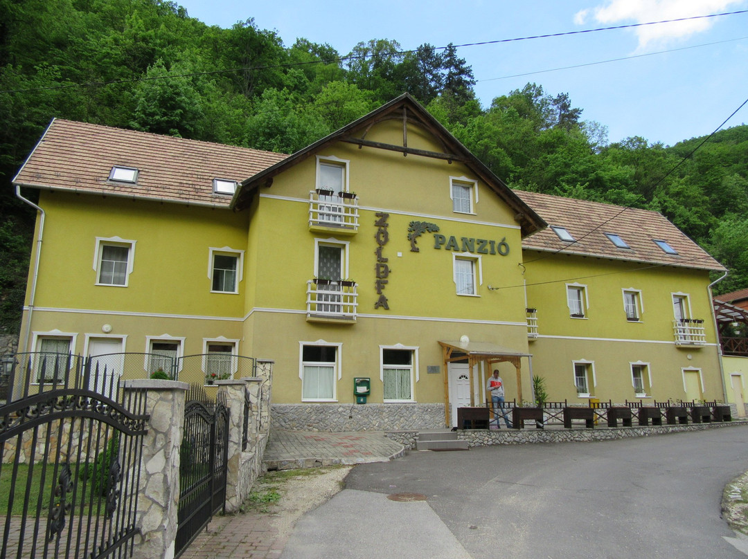 Zöldfa Pension