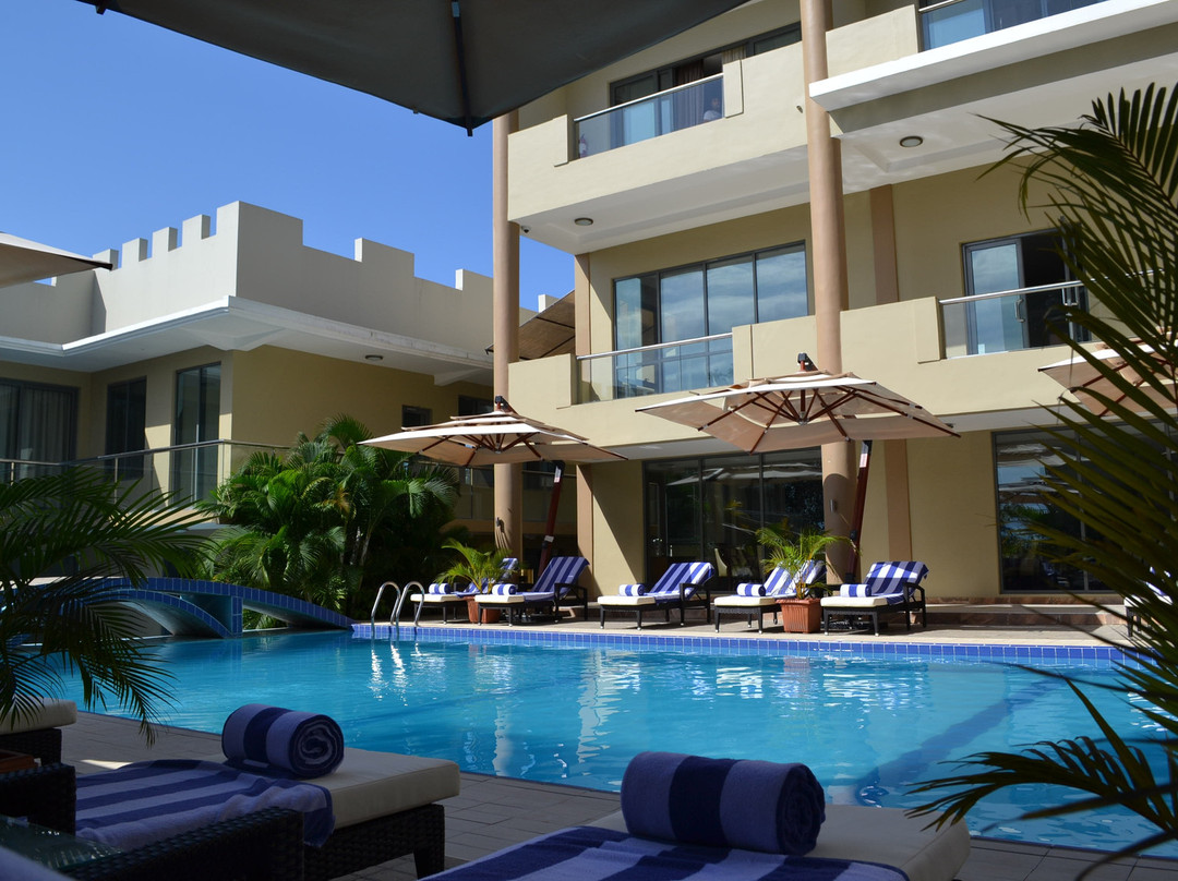 Ngalawa Hotel & Resort主图