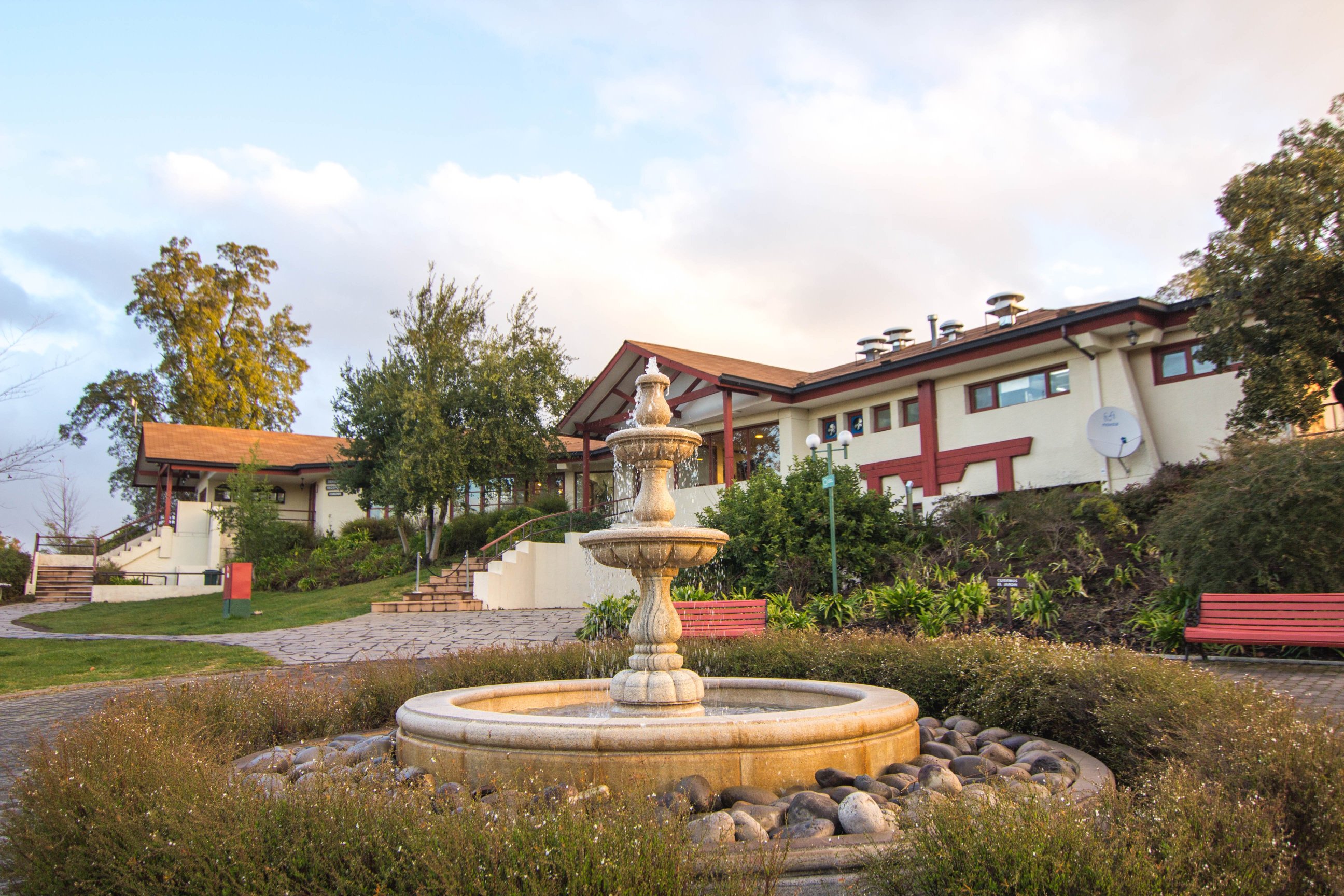 Hotel y Cabañas Las Mellizas - Caja Los Andes-官方