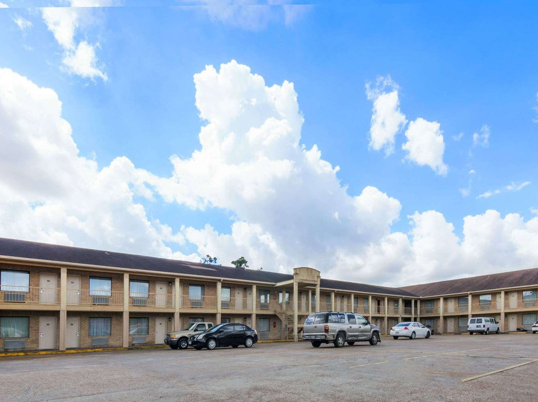 博蒙特戴斯酒店主图