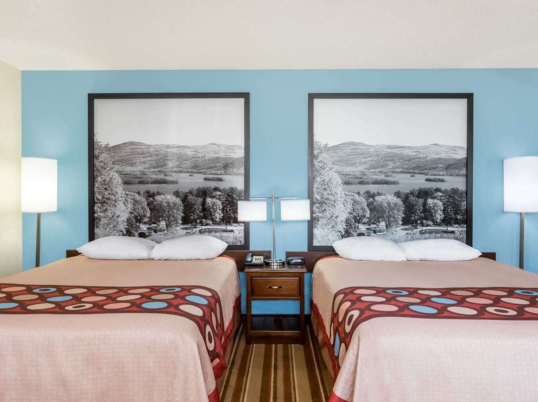 Super 8 by Wyndham Danville VA主图