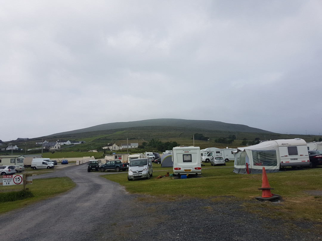 Lavelle's Golden Strand Caravan & Camping Park-Achill Island必去景点