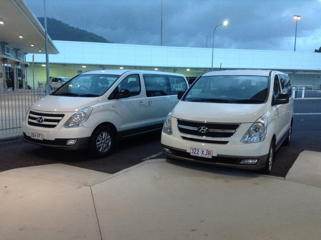Dragon Tours and Limousines景点图片