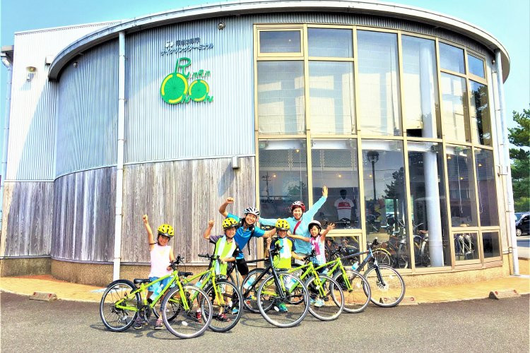 Cycling Terminal Rinrin景点图片
