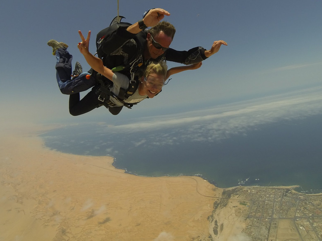 Tandem Skydive Swakopmund-斯瓦科普蒙德必去景点